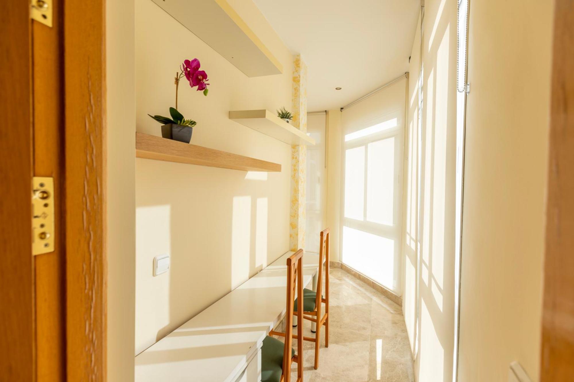 Parque Buhaira - Parking Gratis By Thegoodtourist Apartment Seville Exterior photo
